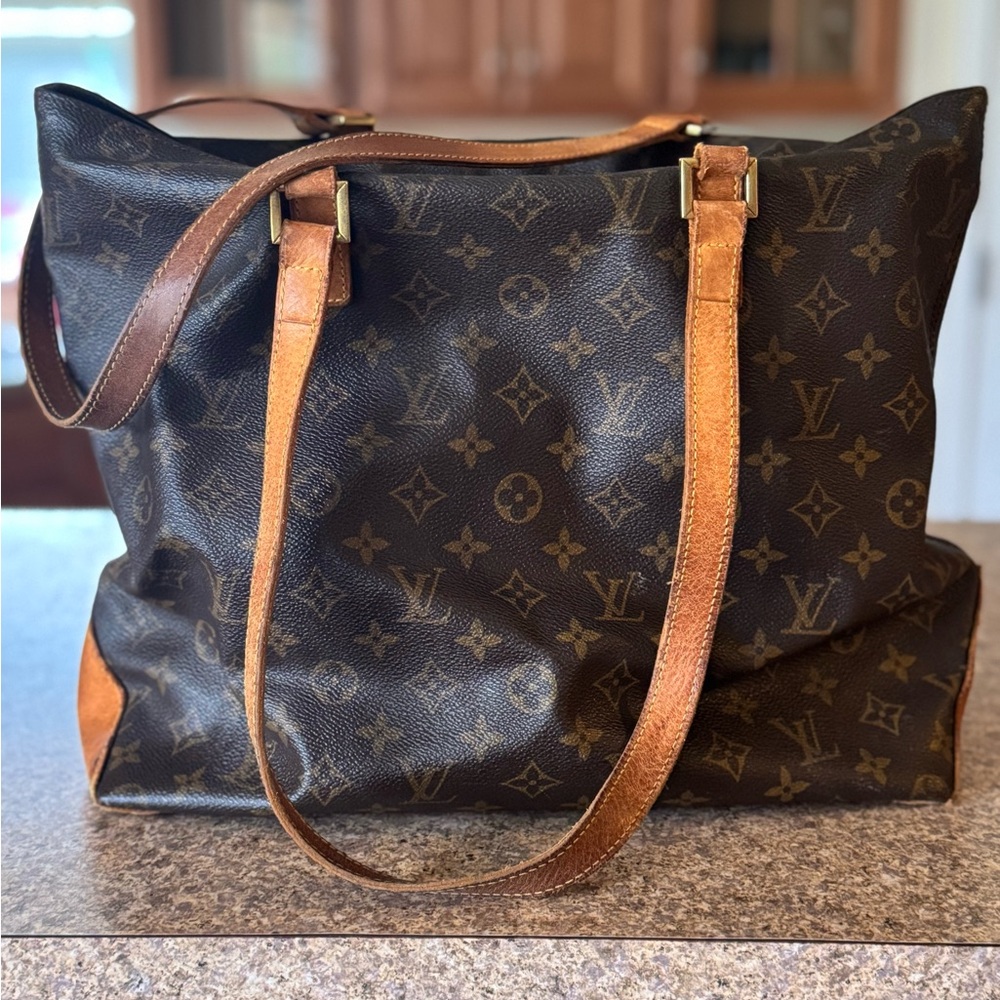 Authentic Louis Vuitton LV Monogram Cabas Mezzo Date stamp